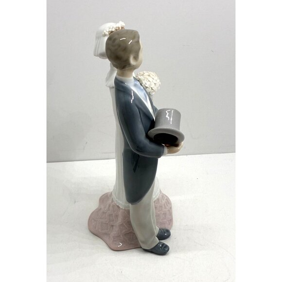 Lladro 4808 Wedding Couple Figurine 8" Bride & Groom With Bouquet Cake Topper - Picture 10 of 11